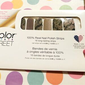 COLOR STREET 100% NAIL POLISH STRIPS